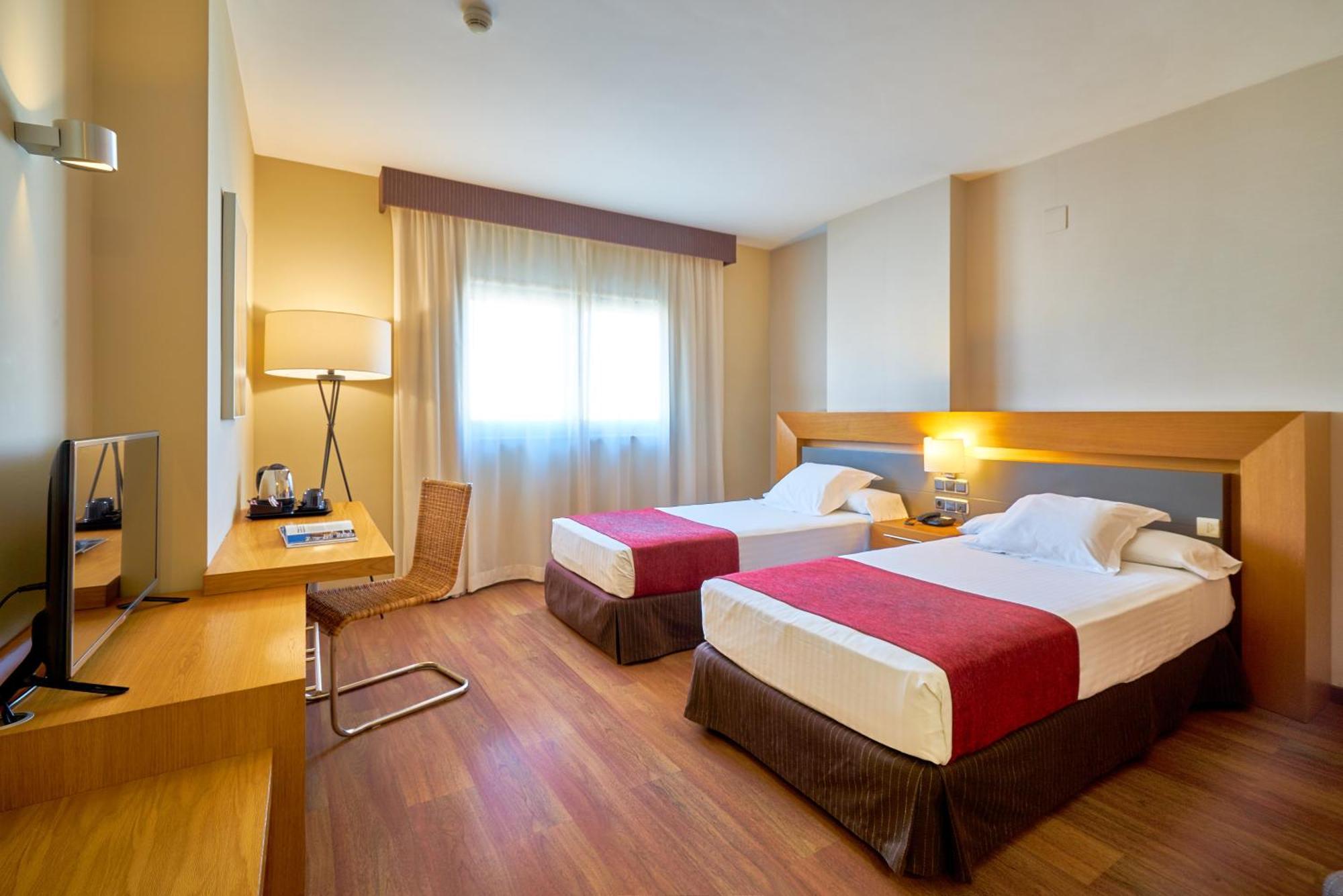 Double or Twin Room,1272643915:JPEG
